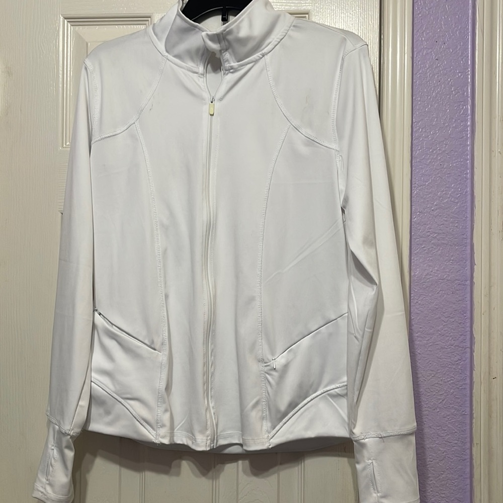 Women’s RBX white training shirts size Medium